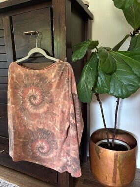 Boho Tie-Dye Spiral Long Sleeve Top - Earth Tones
